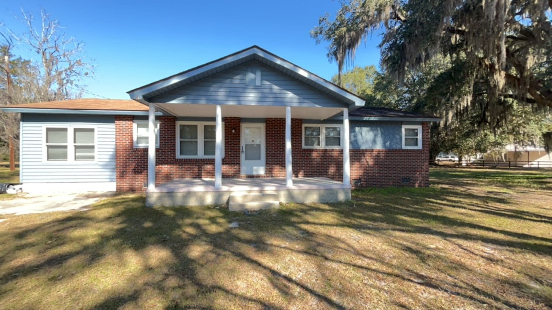 Rincon House: 1978 Goshen Rd