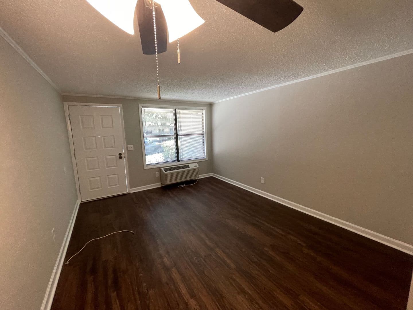 Savannah Apartment: 6815 Waters Ave