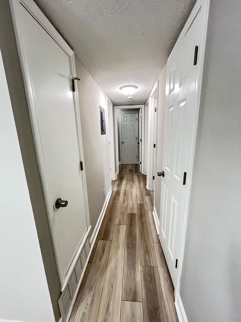 Savannah Apartment: 10612 Middleground Rd