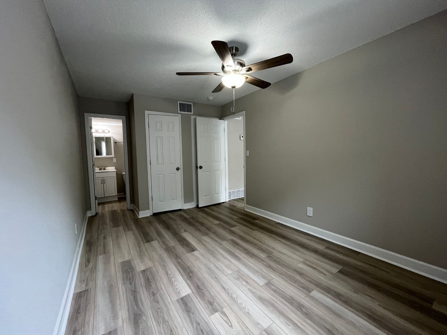 Savannah Apartment: 10612 Middleground Rd