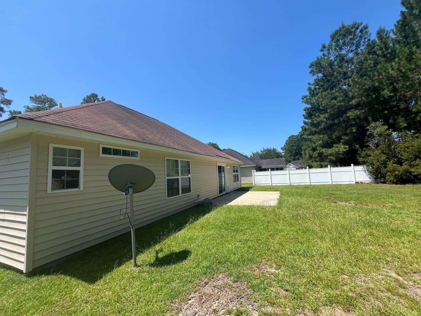 Pooler House: 128 Arbor Village Dr