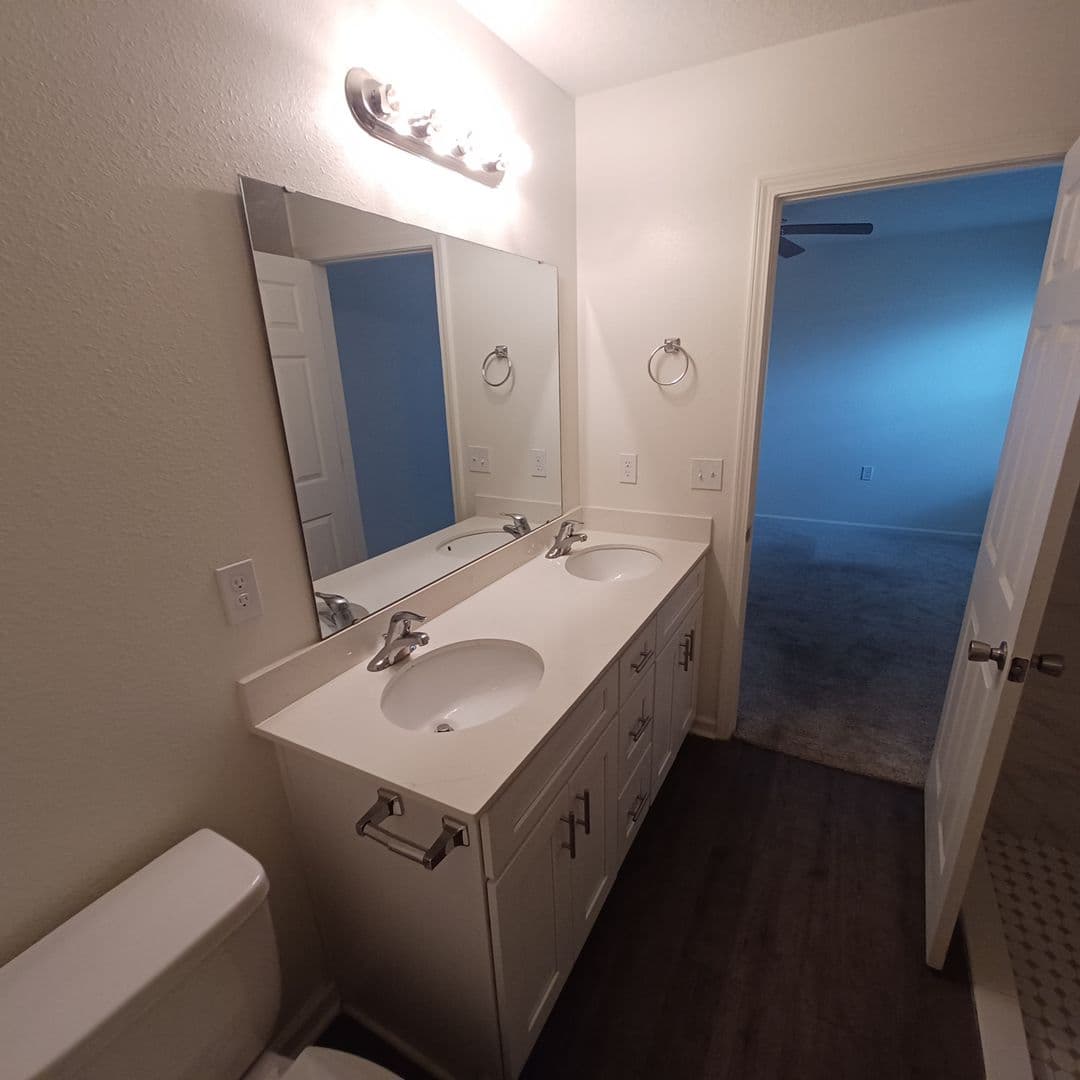 St Augustine House: 765 W 6th St