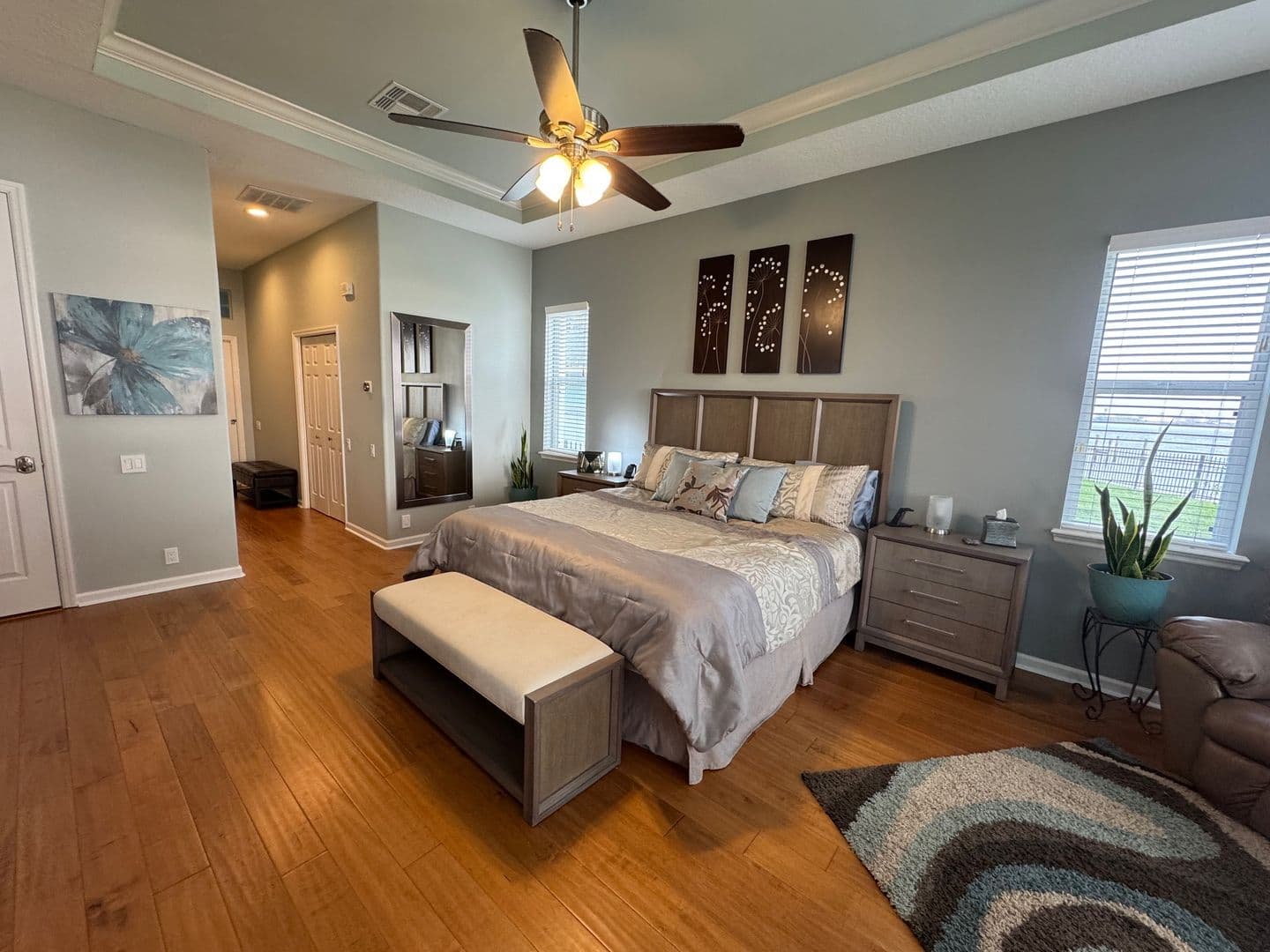 Jacksonville House: 4911 Toproyal Ln