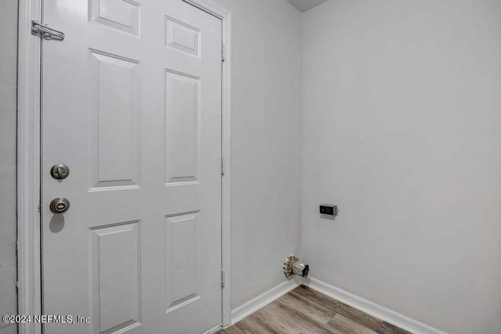 Jacksonville House: 10348 Westmar Rd