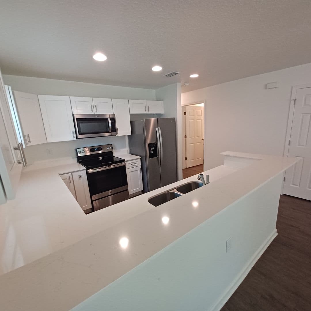 St Augustine House: 765 W 6th St