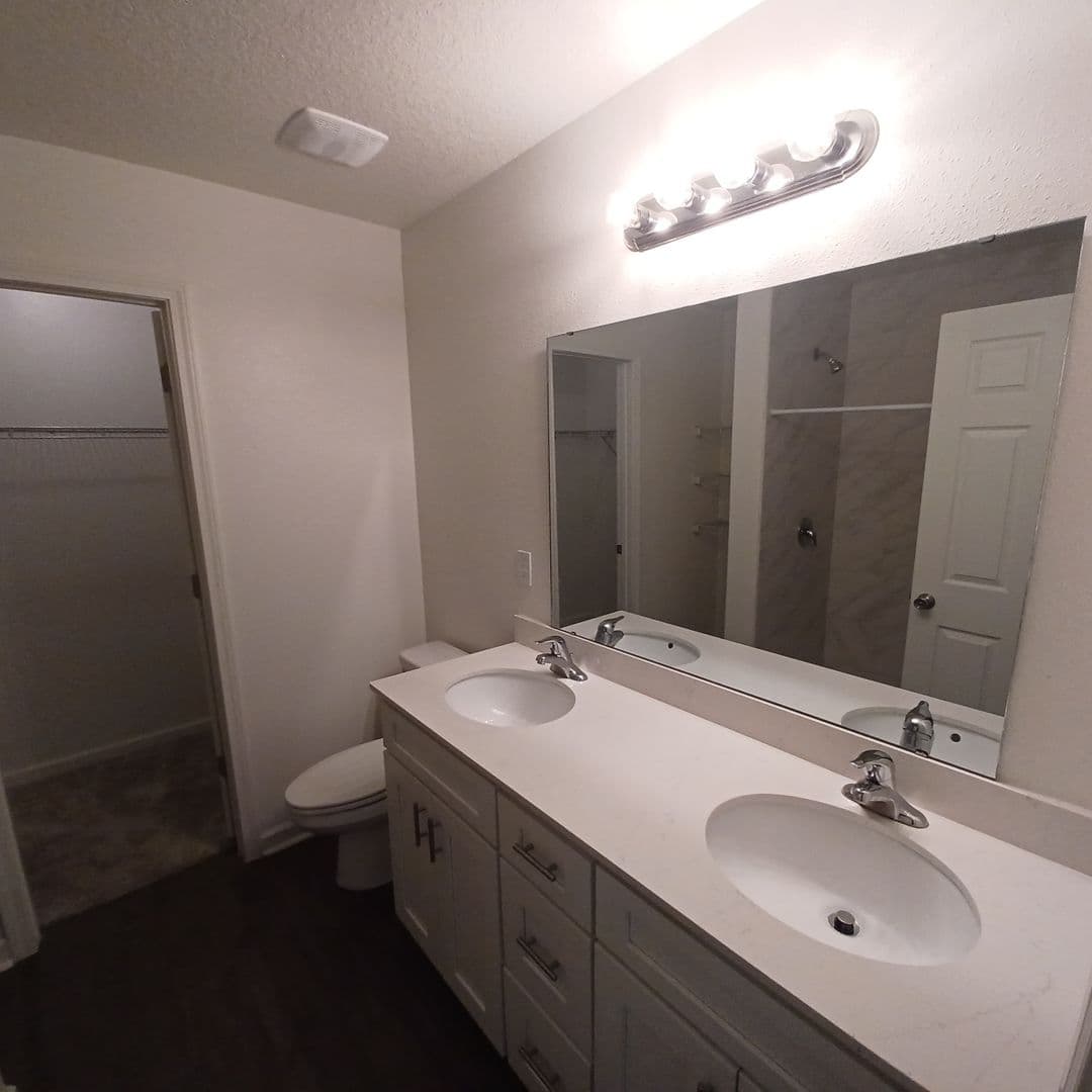 St Augustine House: 765 W 6th St