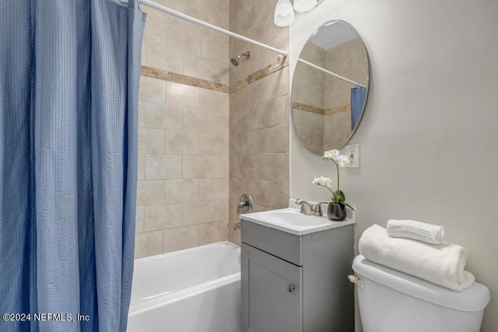 Jacksonville House: 10348 Westmar Rd