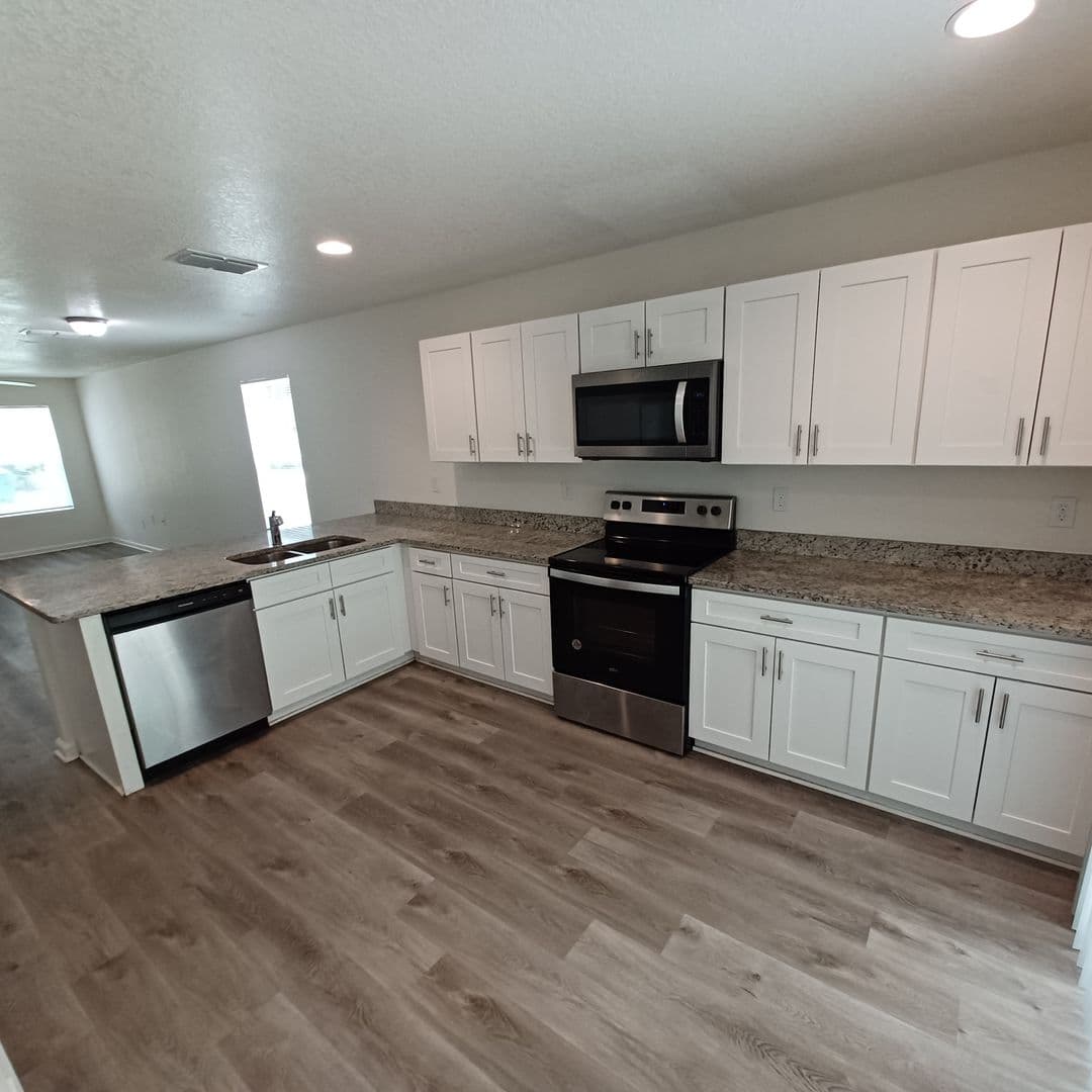 Hastings House: 614 Hannah St