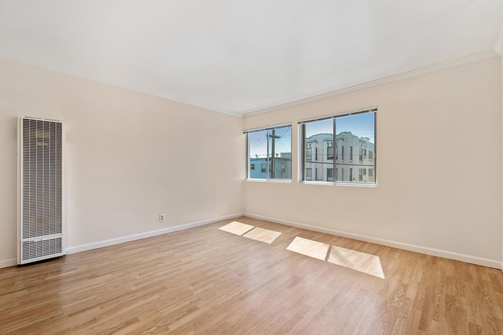 Oakland Apartment: 1435 3rd Avenue