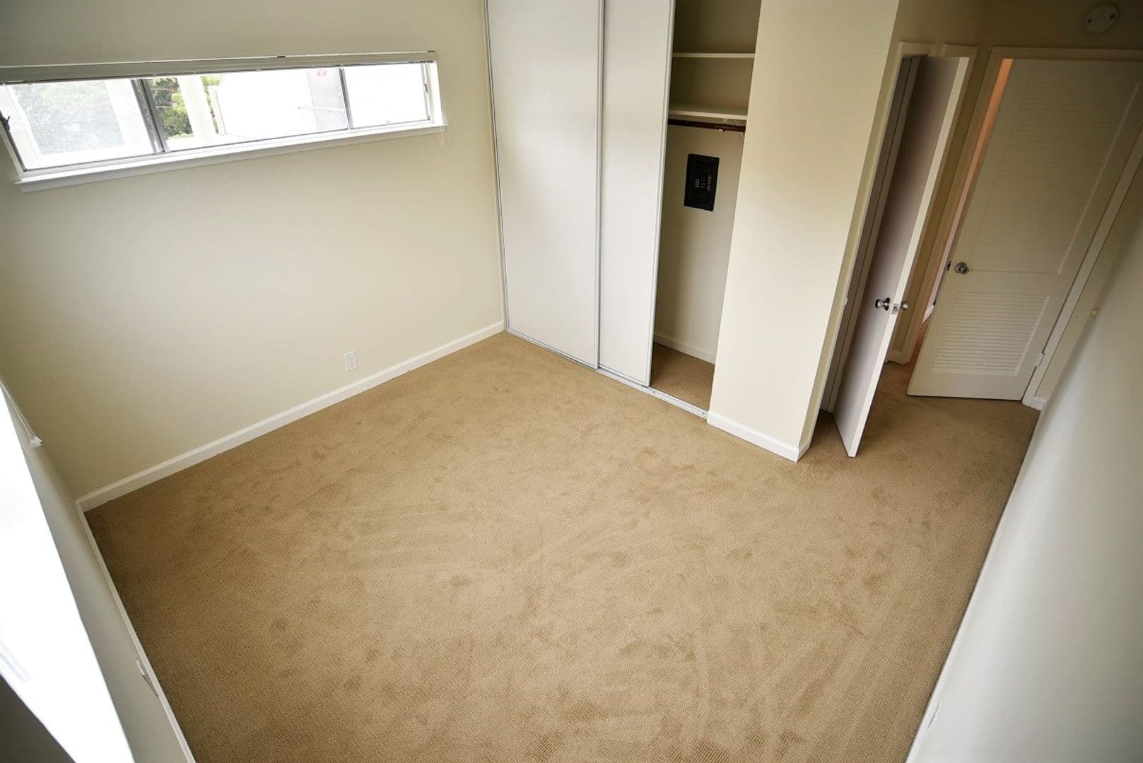 Berkeley Apartment: 2415 College Avenue