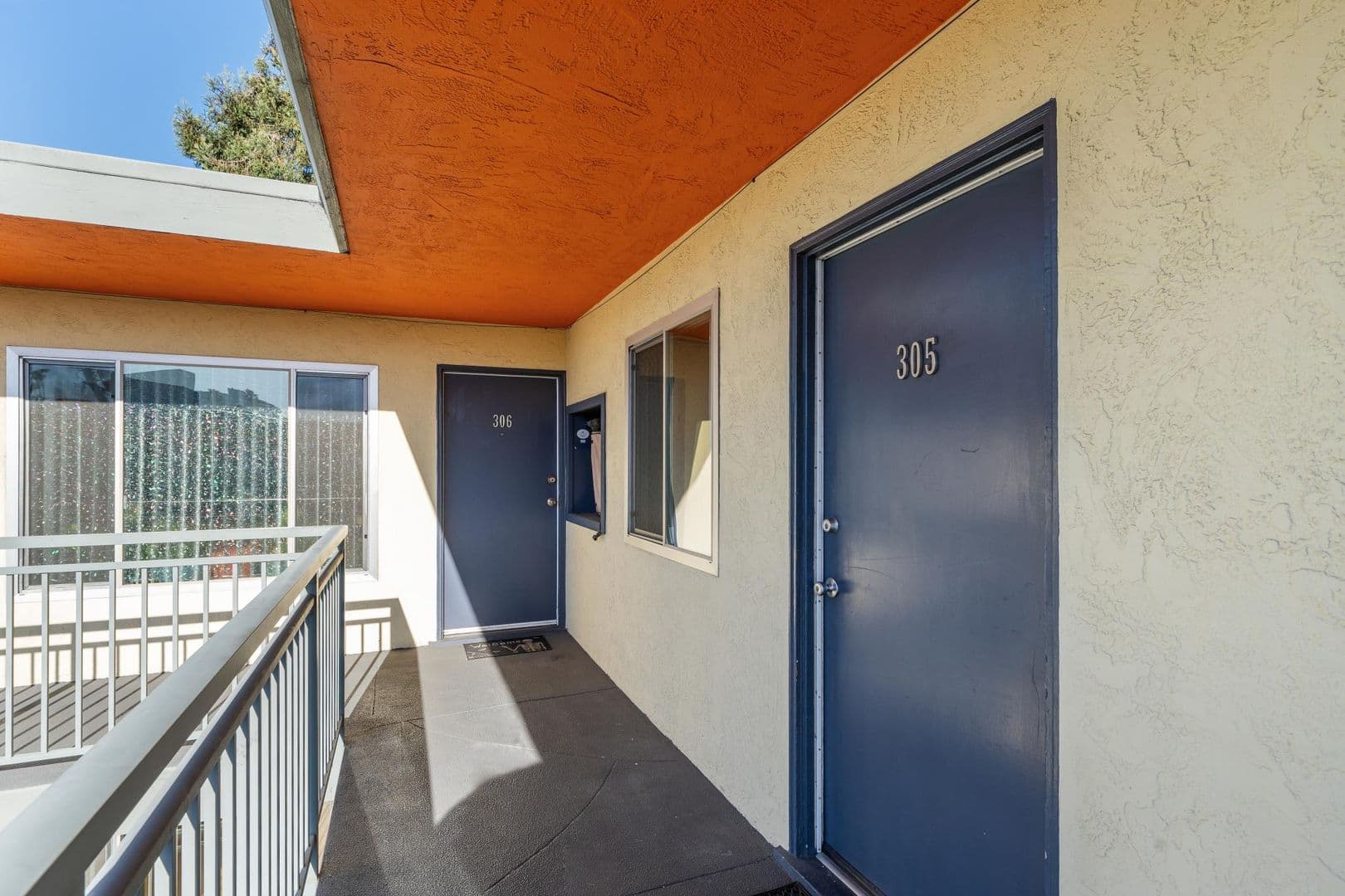Oakland Apartment: 1738 4th Avenue