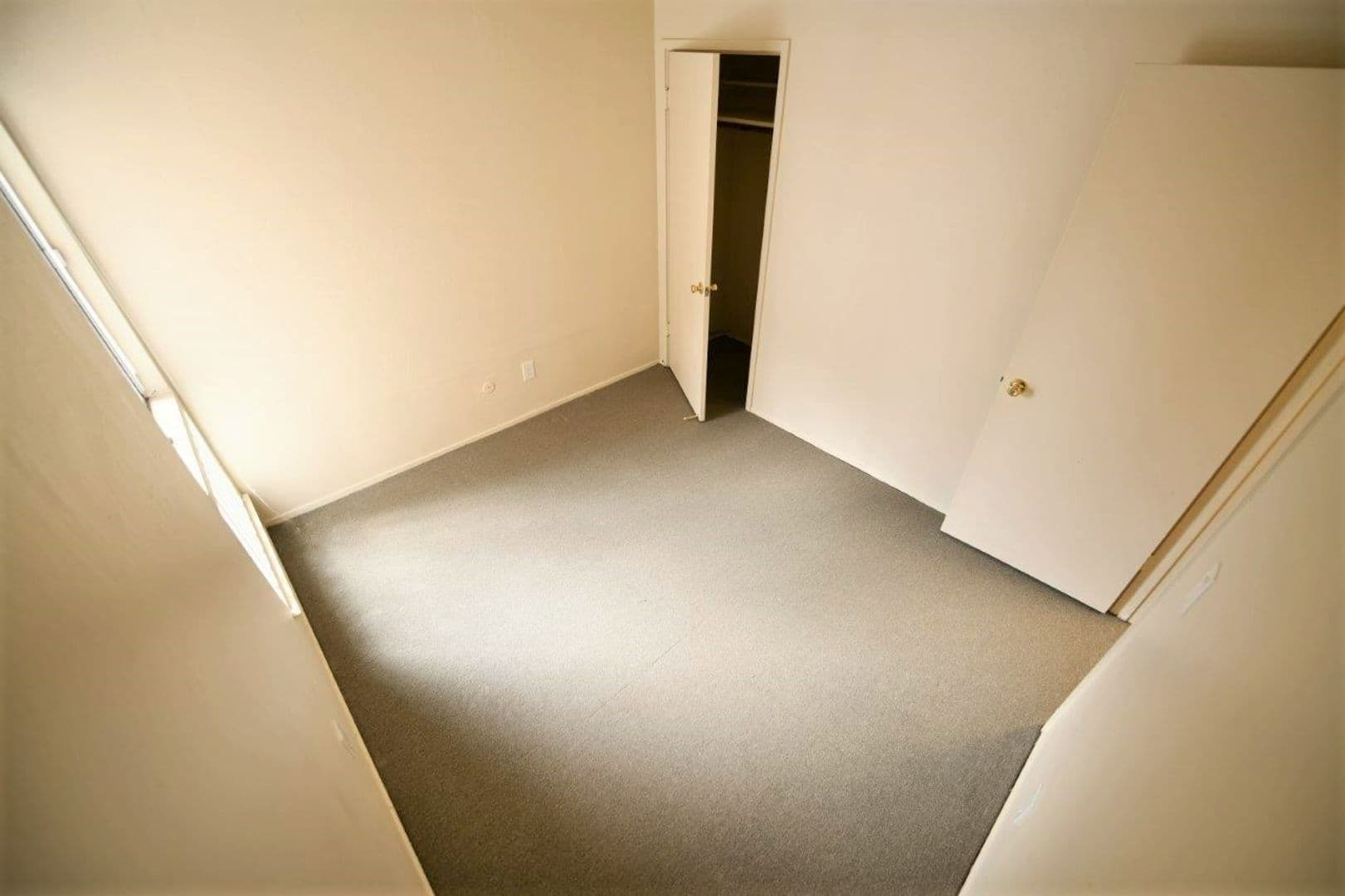 Berkeley Apartment: 2430 Dwight Way/2550 Telegraph Avenue