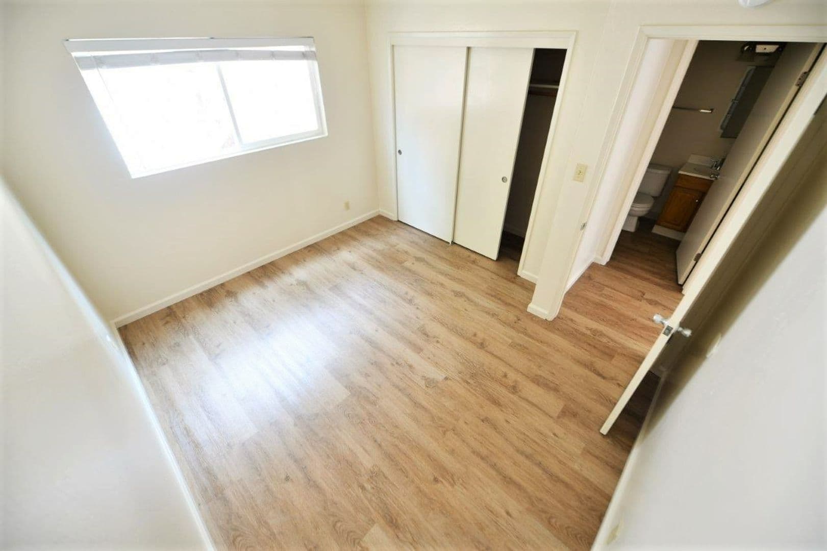 Berkeley Apartment: 2514 College Avenue