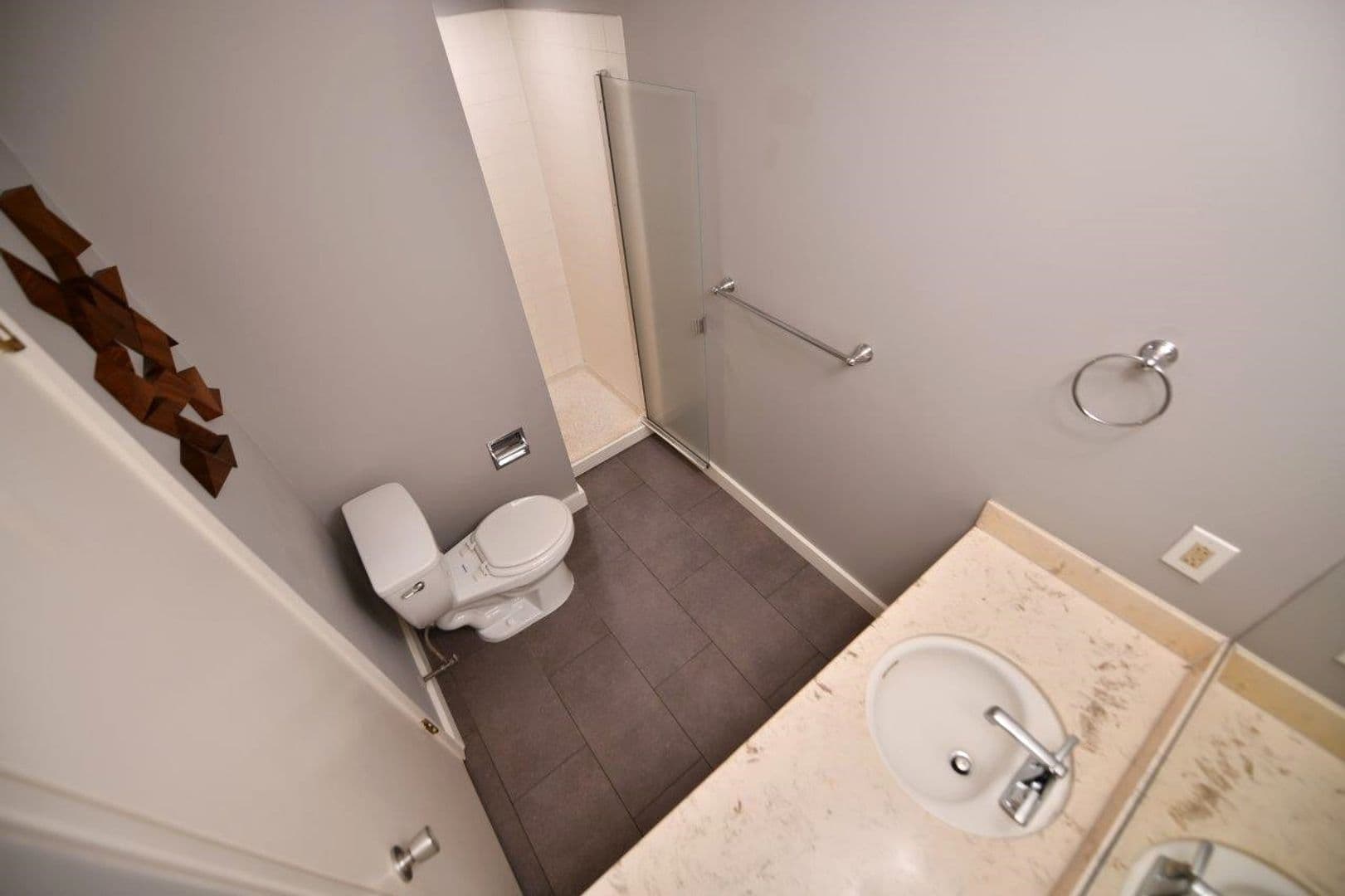 Oakland Apartment: 5401 Broadway Terrace