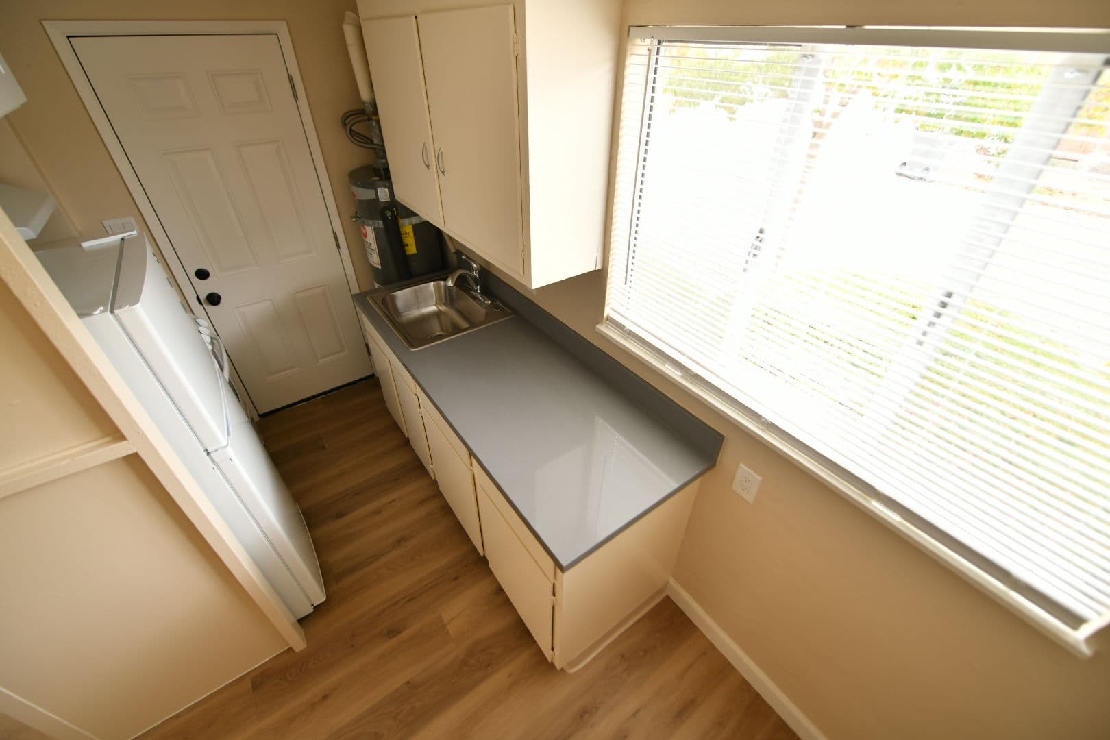 Berkeley Apartment: 3053 Dohr Street