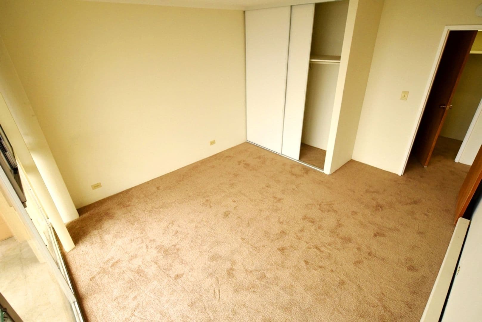 Berkeley Apartment: 2525 Stuart Street