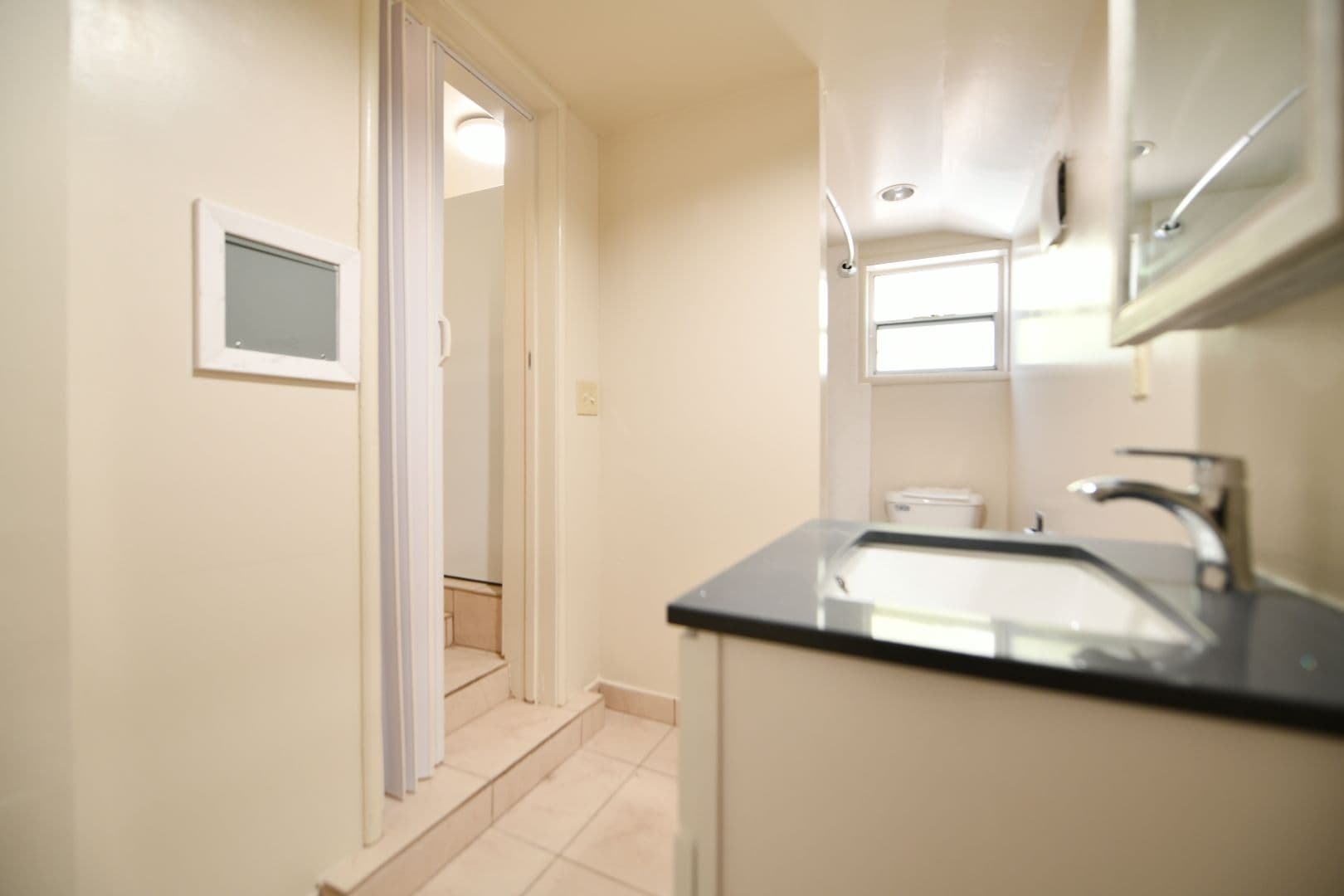 Berkeley Apartment: 2012 Channing Way