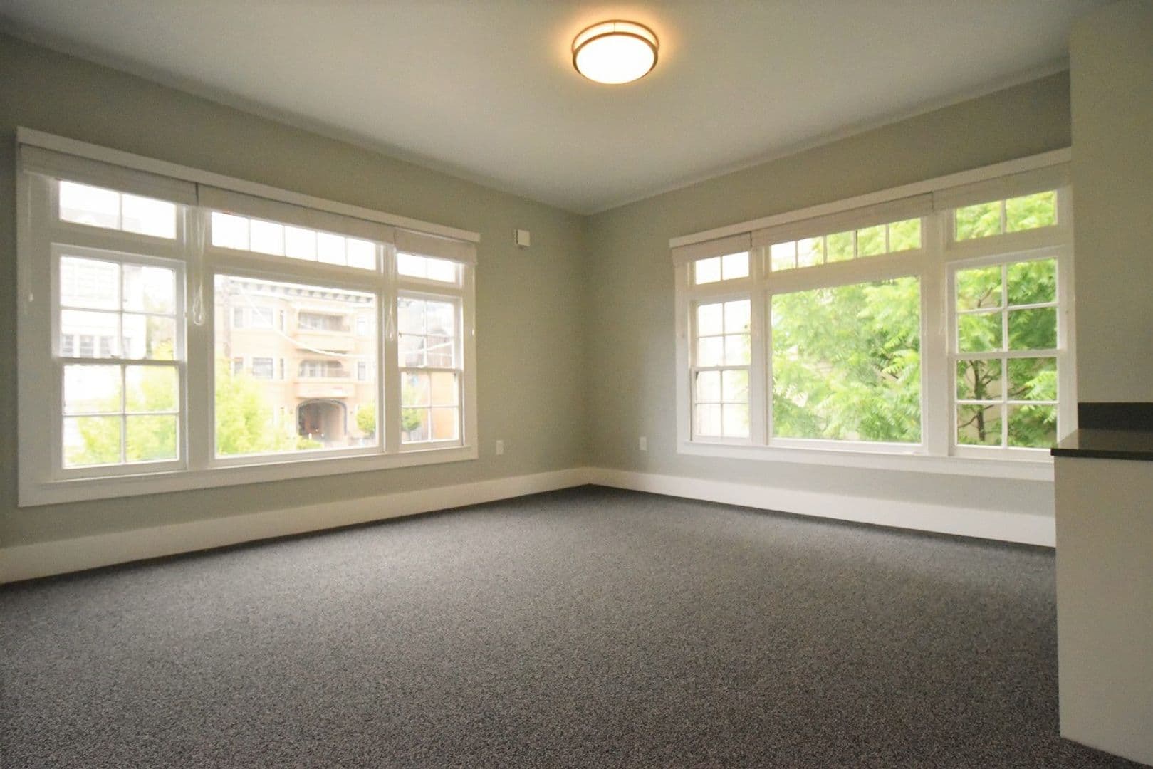 Berkeley Apartment: 2532 Durant Avenue