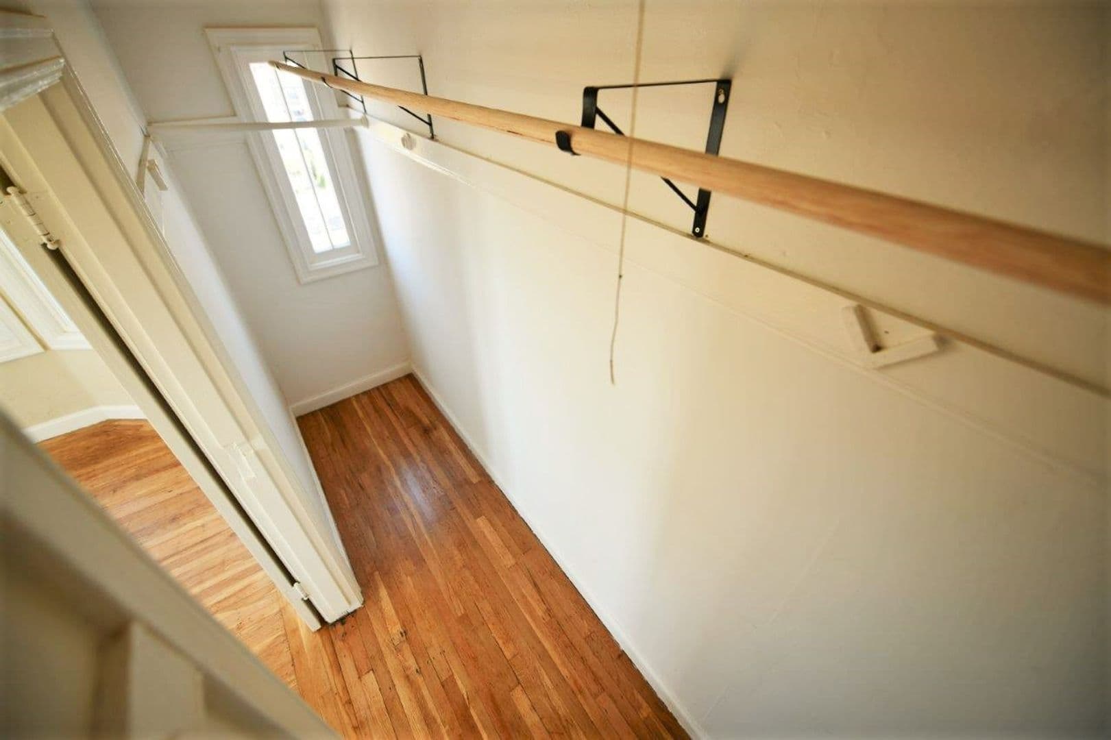 Oakland Apartment: 721 40th Street