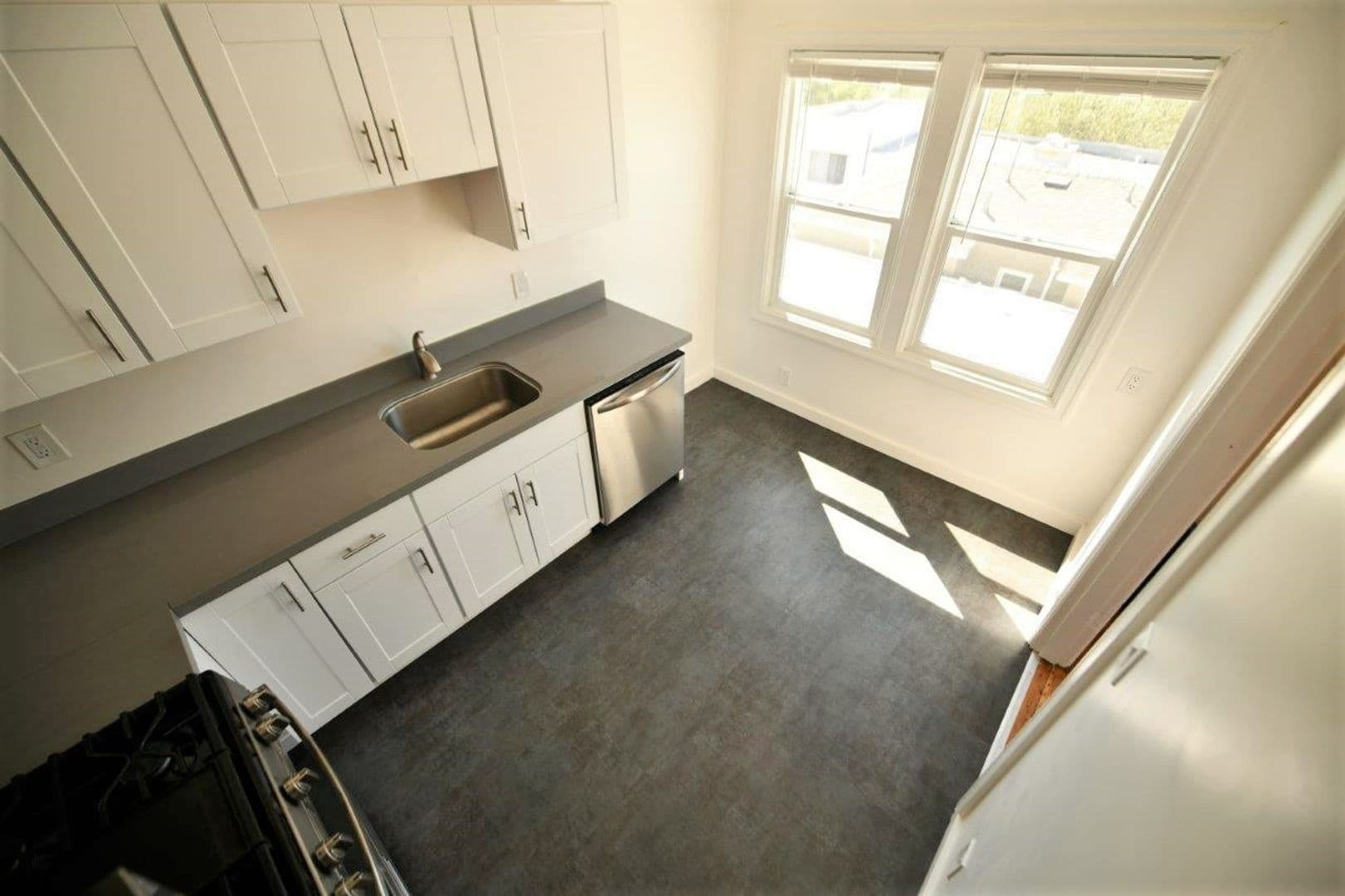 Oakland Apartment: 721 40th Street