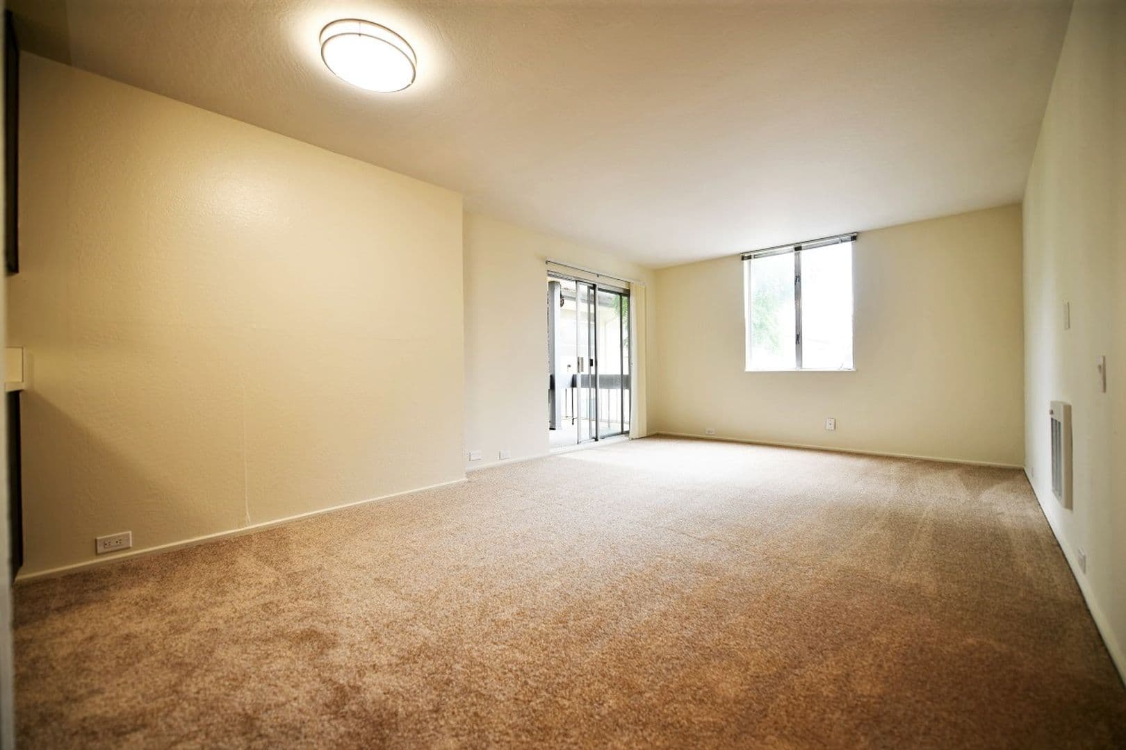 Berkeley Apartment: 2310 Piedmont Avenue