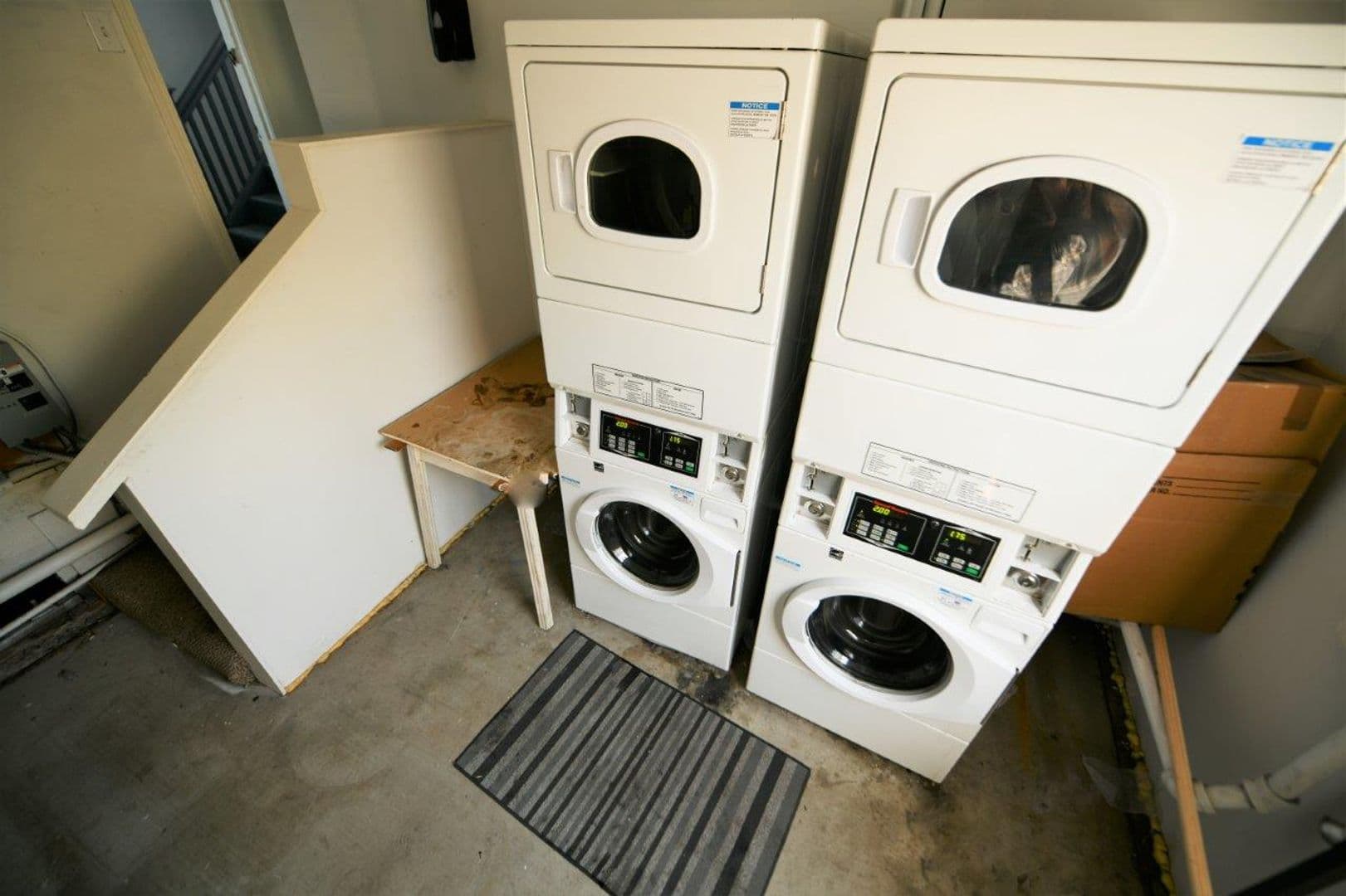 Oakland Apartment: 721 40th Street