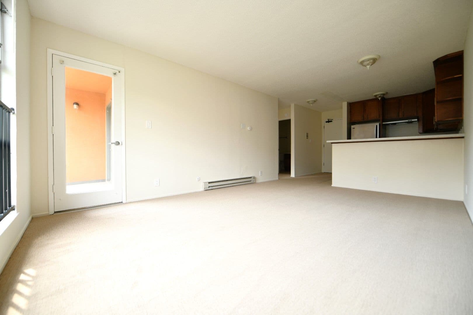 Oakland Apartment: 95 Linda Avenue