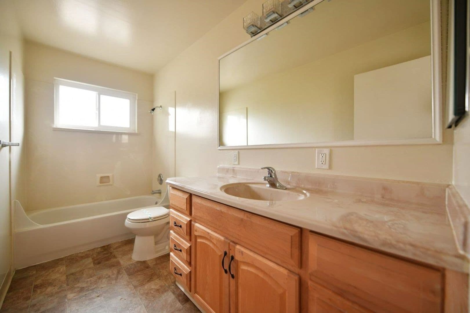 Danville Apartment: 201 W. Prospect Avenue
