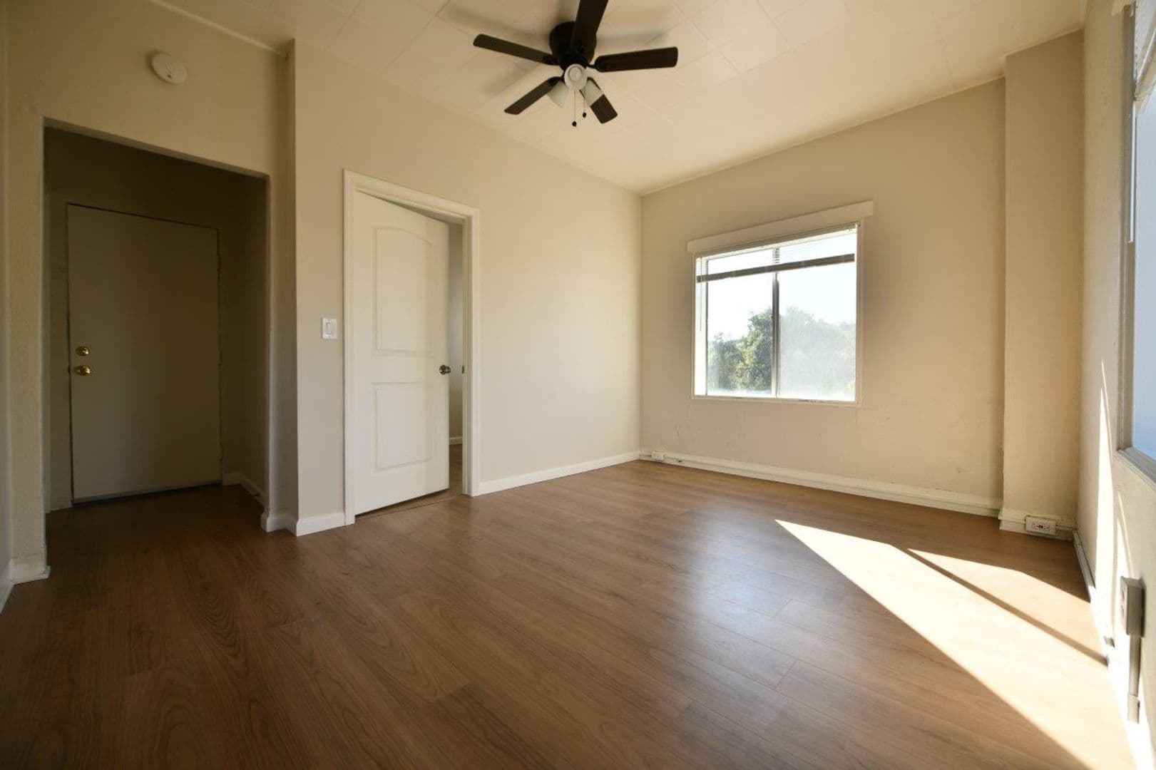 Martinez Apartment: 1131 Pine Street