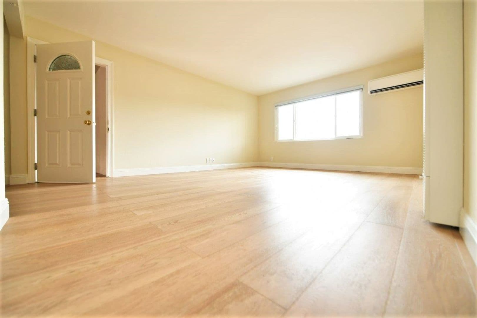 Danville Apartment: 201 W. Prospect Avenue