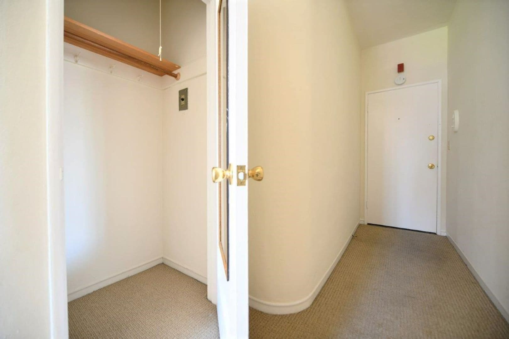 Berkeley Apartment: 2468 Bancroft Way
