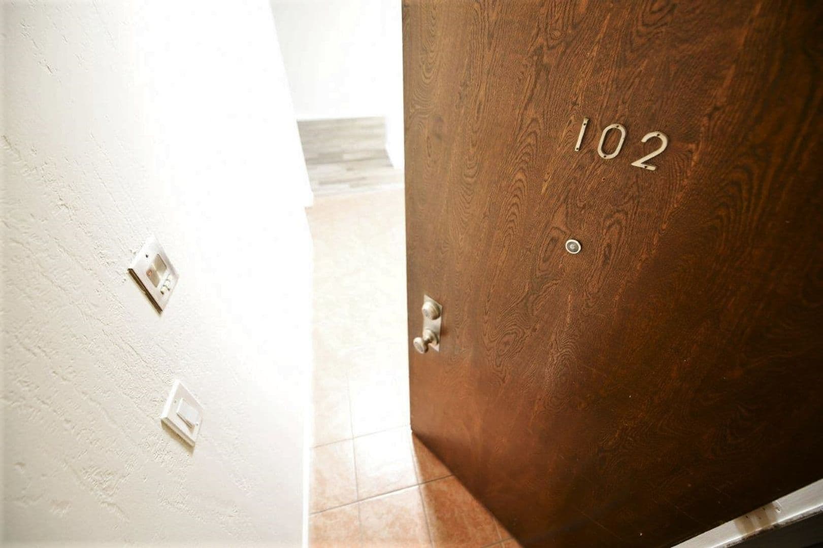 Oakland Apartment: 366 Euclid Avenue