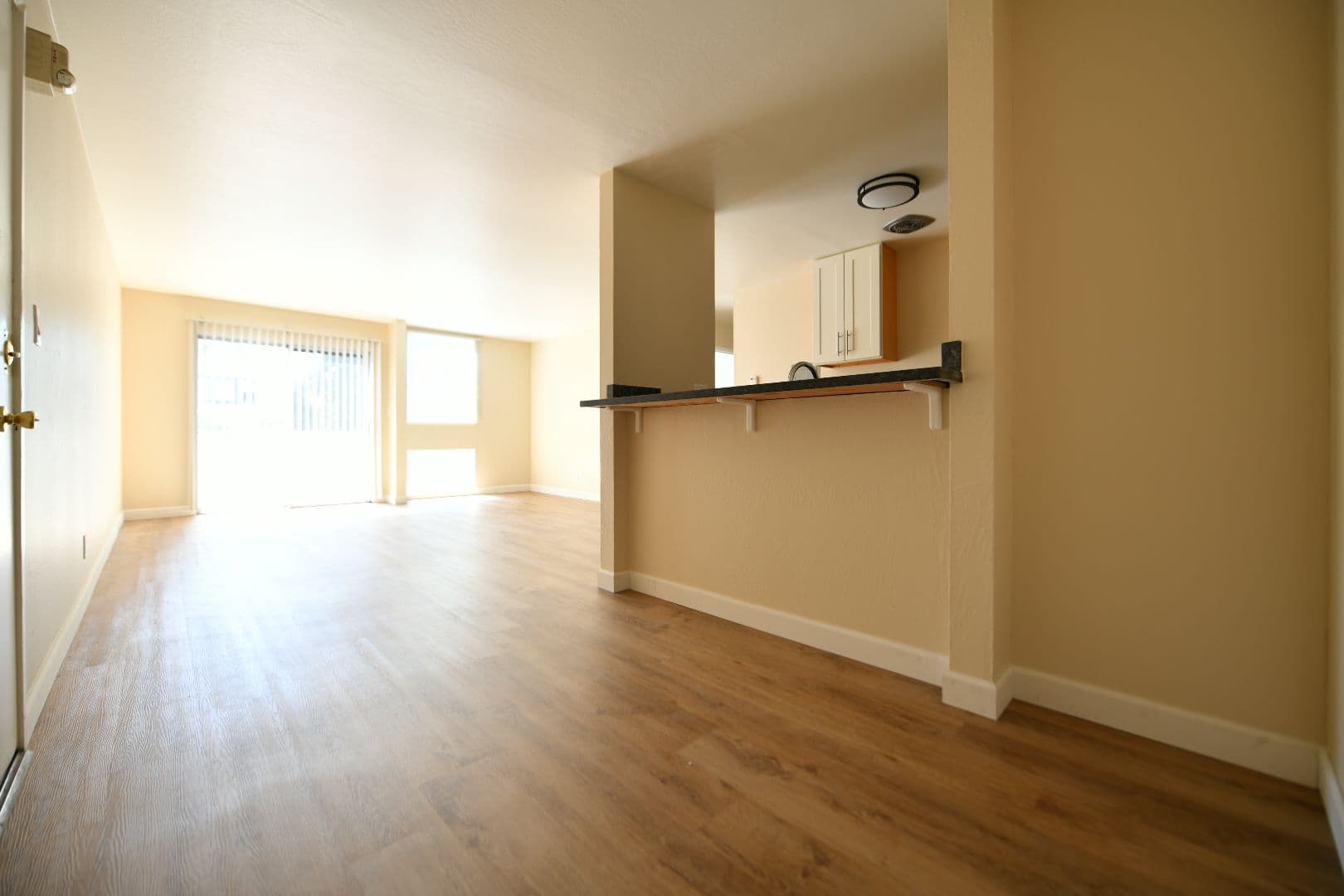 Berkeley Apartment: 2418 Dwight Way