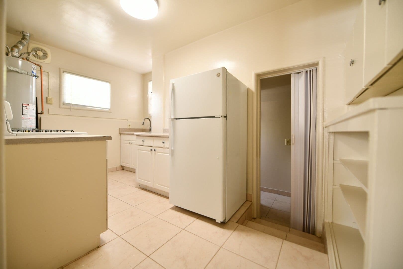 Berkeley Apartment: 2012 Channing Way