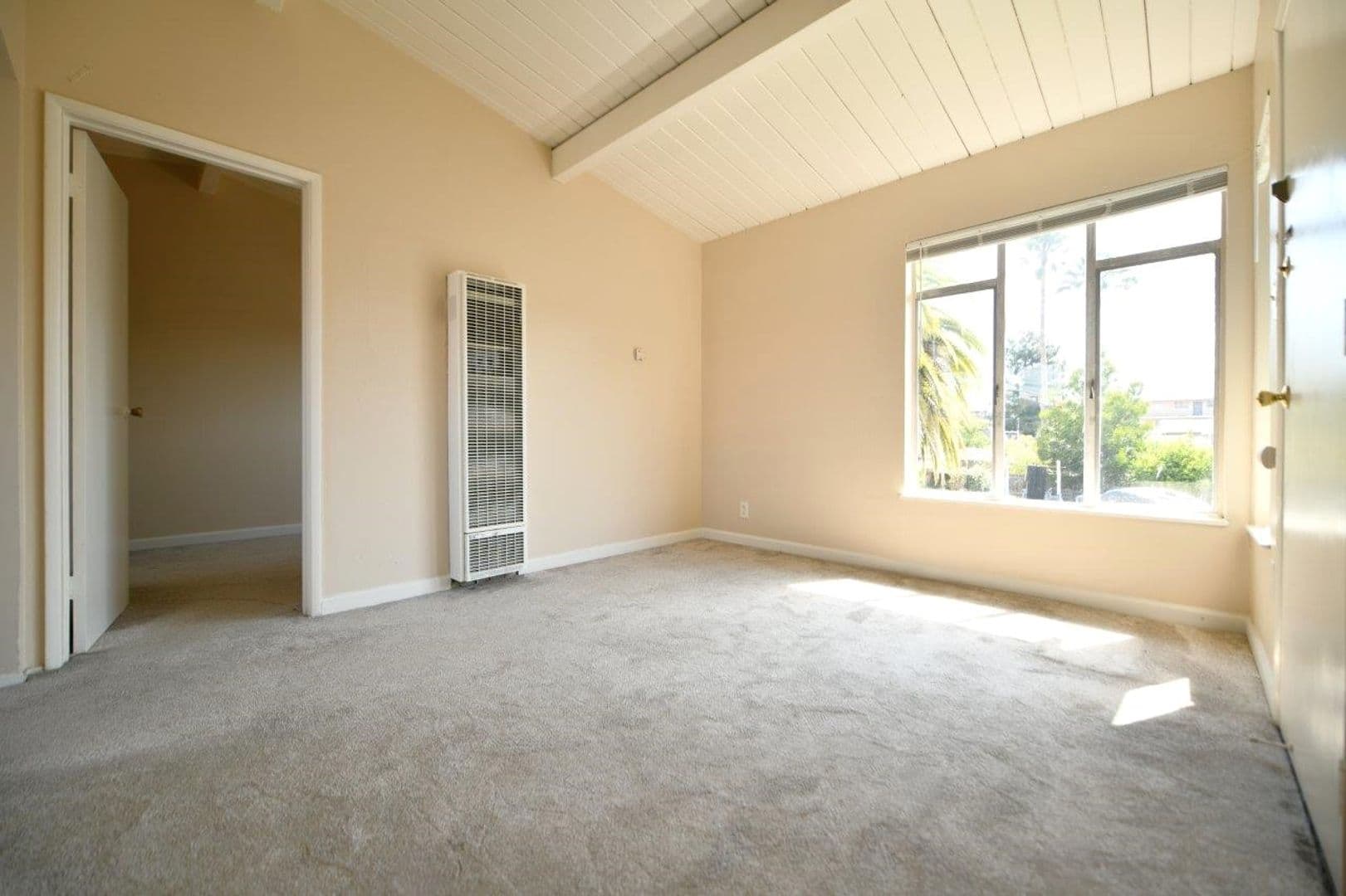 Berkeley Apartment: 1225 Ashby Avenue