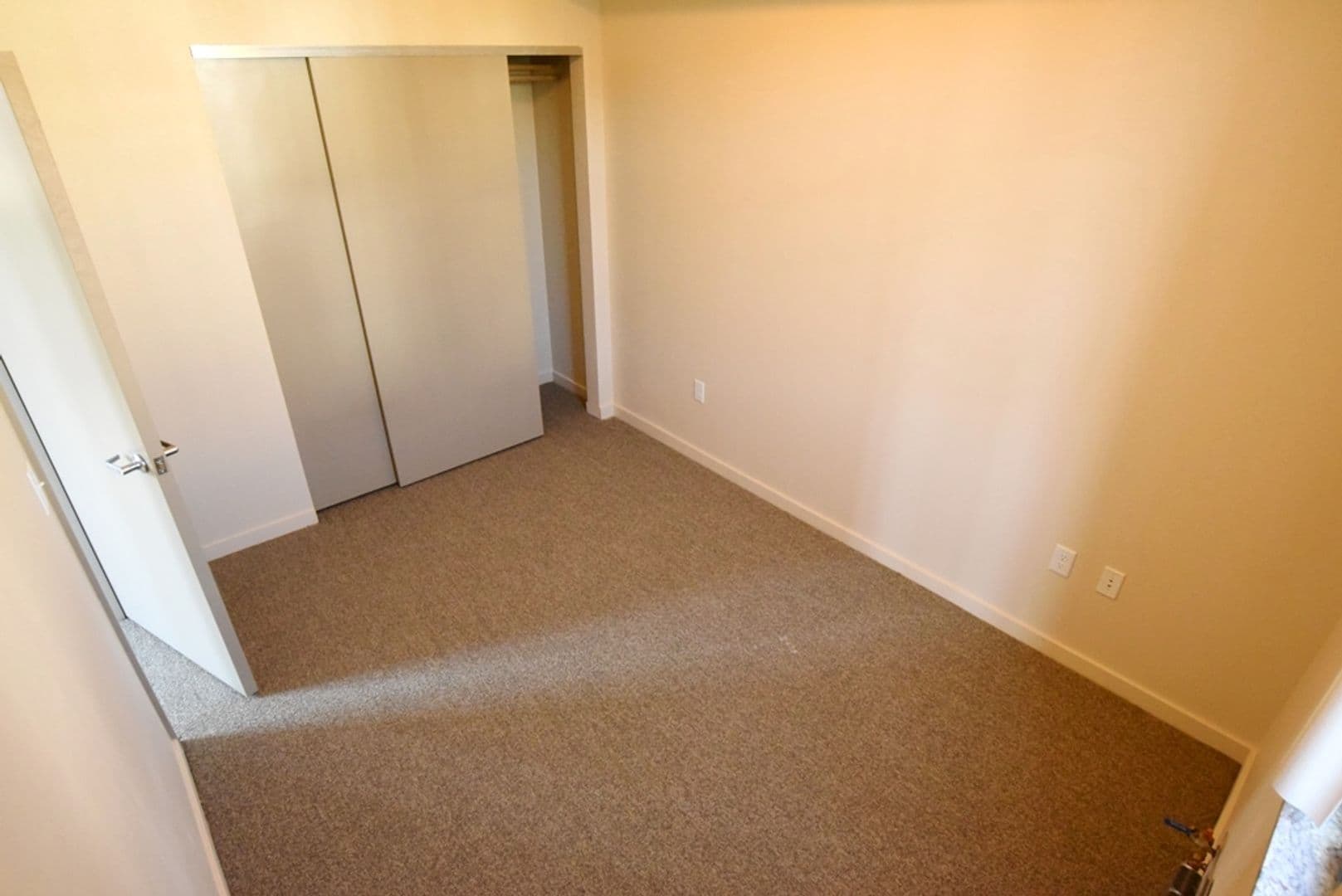 Berkeley Apartment: 2526 Durant Avenue