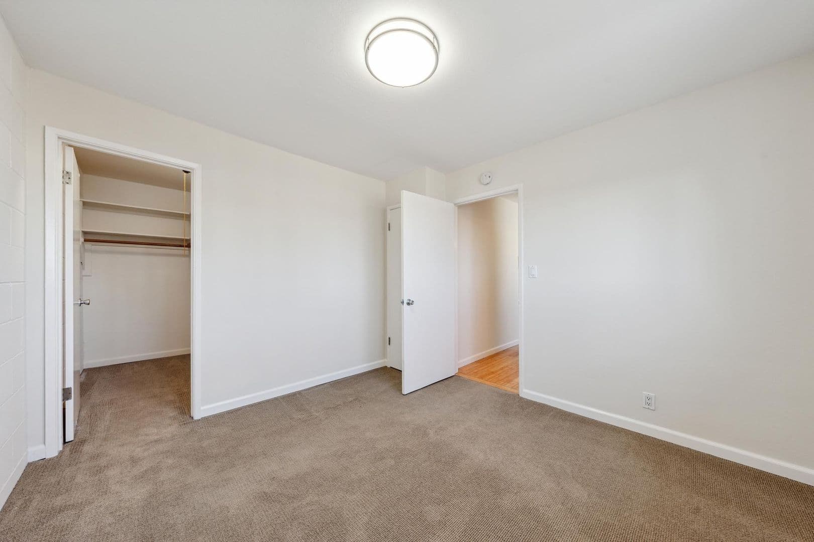 Oakland Apartment: 1738 4th Avenue