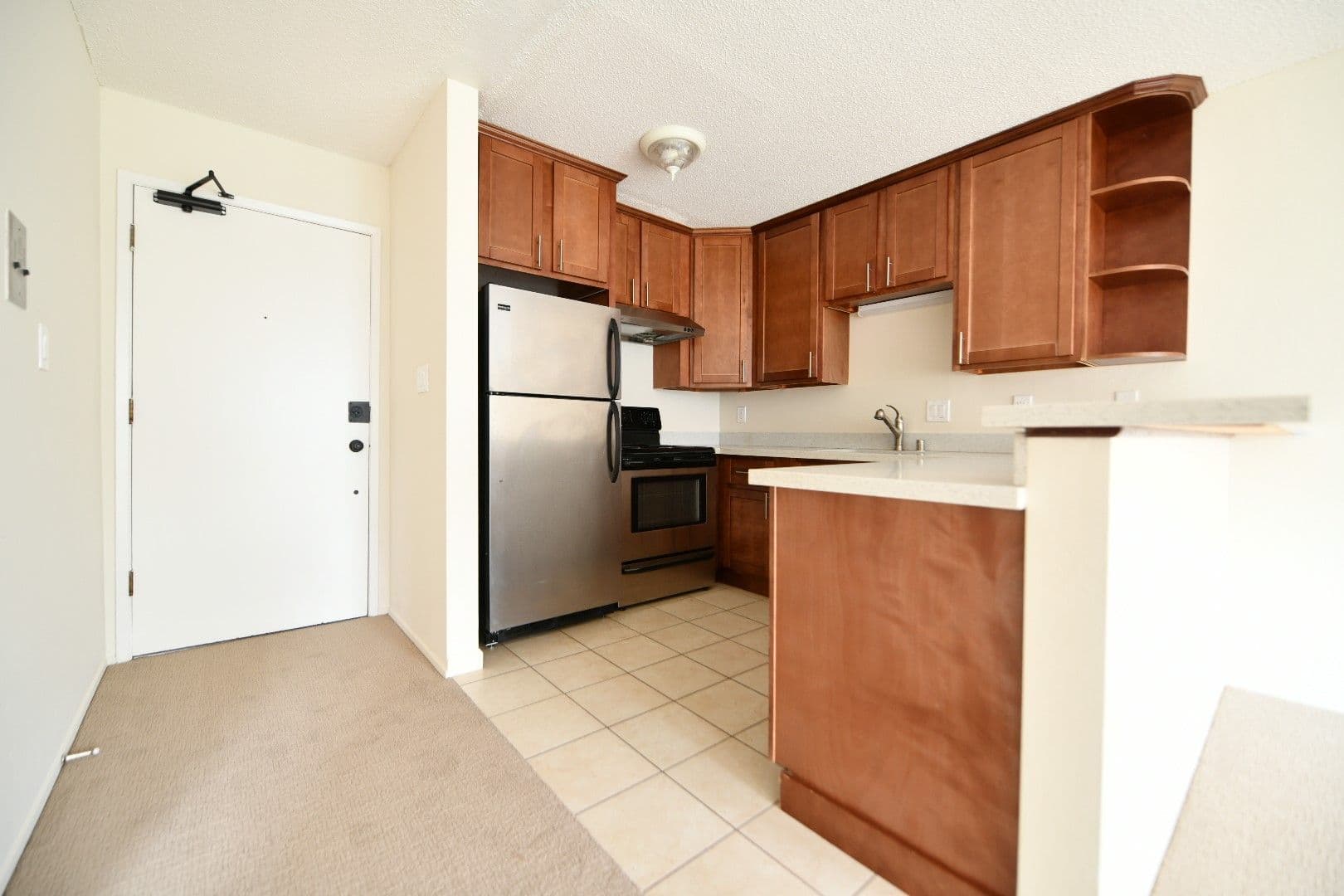 Oakland Apartment: 95 Linda Avenue