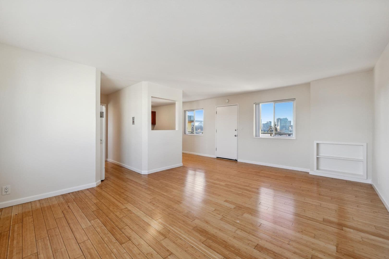Oakland Apartment: 1738 4th Avenue
