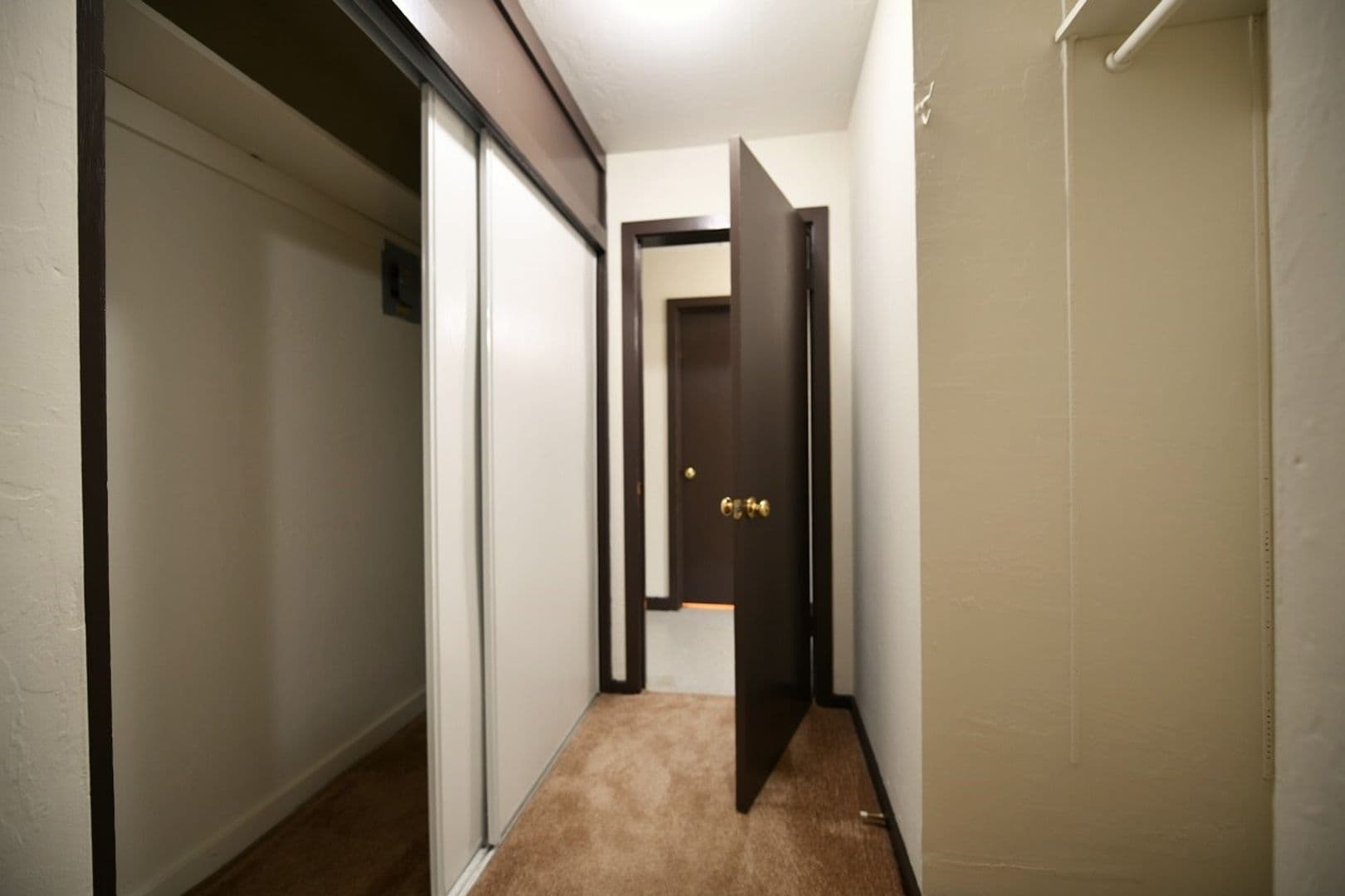 Berkeley Apartment: 2310 Piedmont Avenue