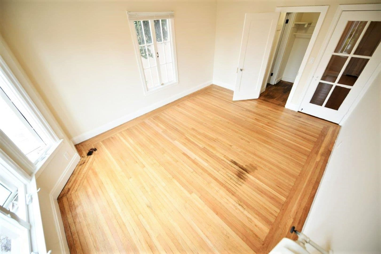 Oakland Apartment: 431 Lee Street