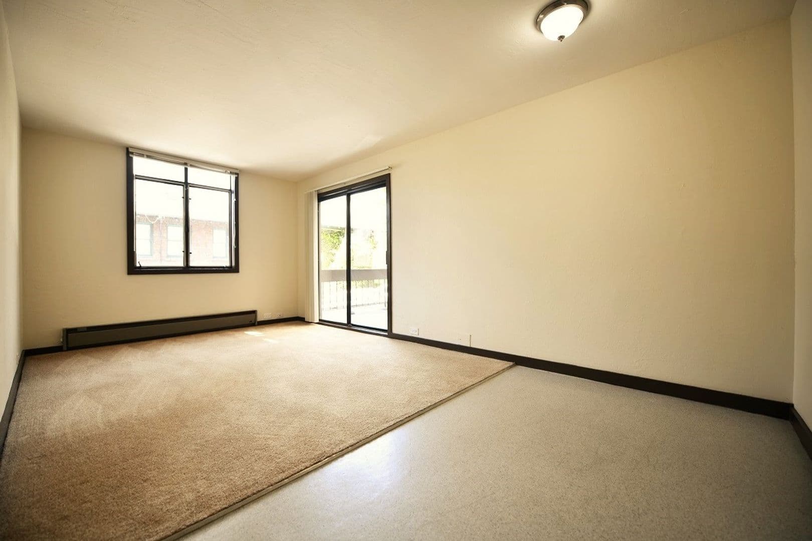 Berkeley Apartment: 2310 Piedmont Avenue