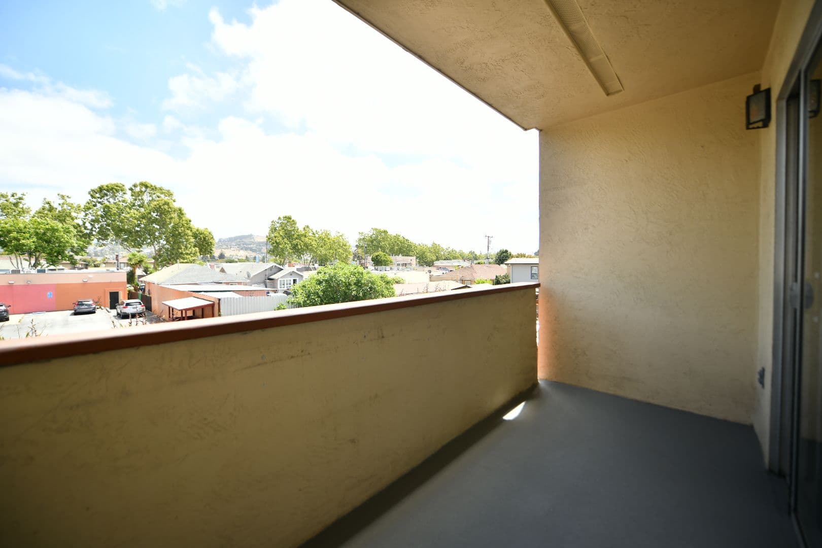San Leandro Apartment: 65 Thornton Street