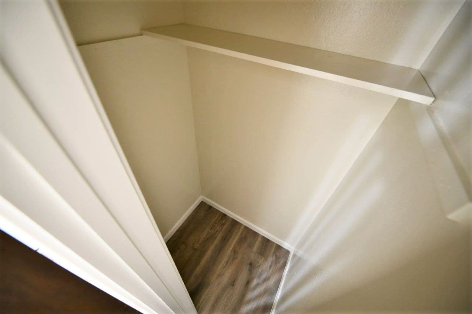 Oakland Apartment: 366 Euclid Avenue