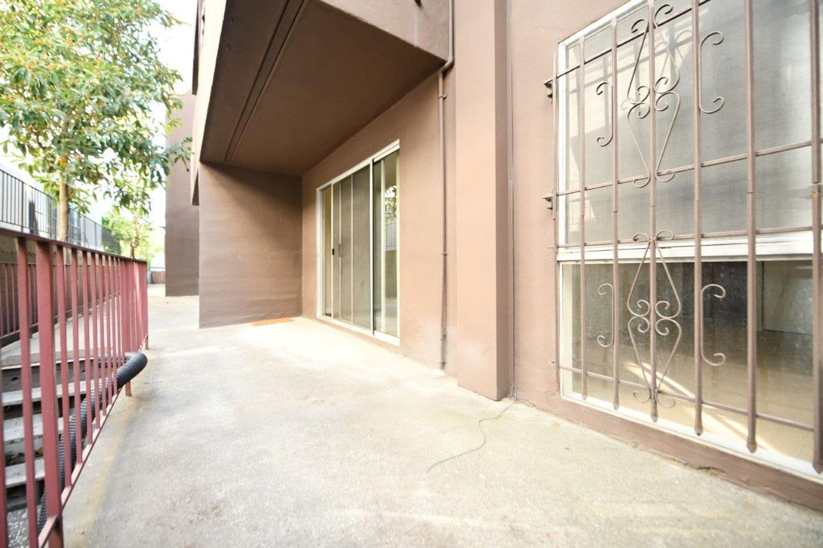 Oakland Apartment: 366 Euclid Avenue