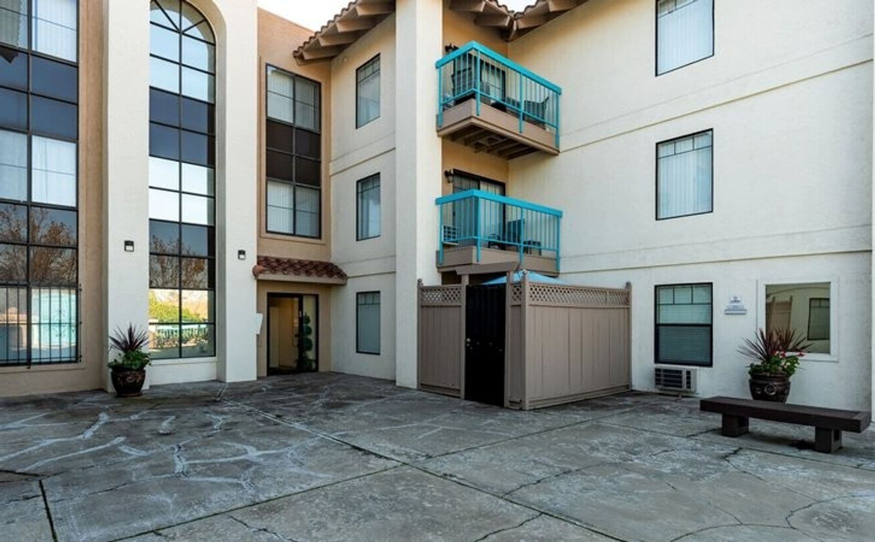Concord Apartment: 2100 Pacheco Street