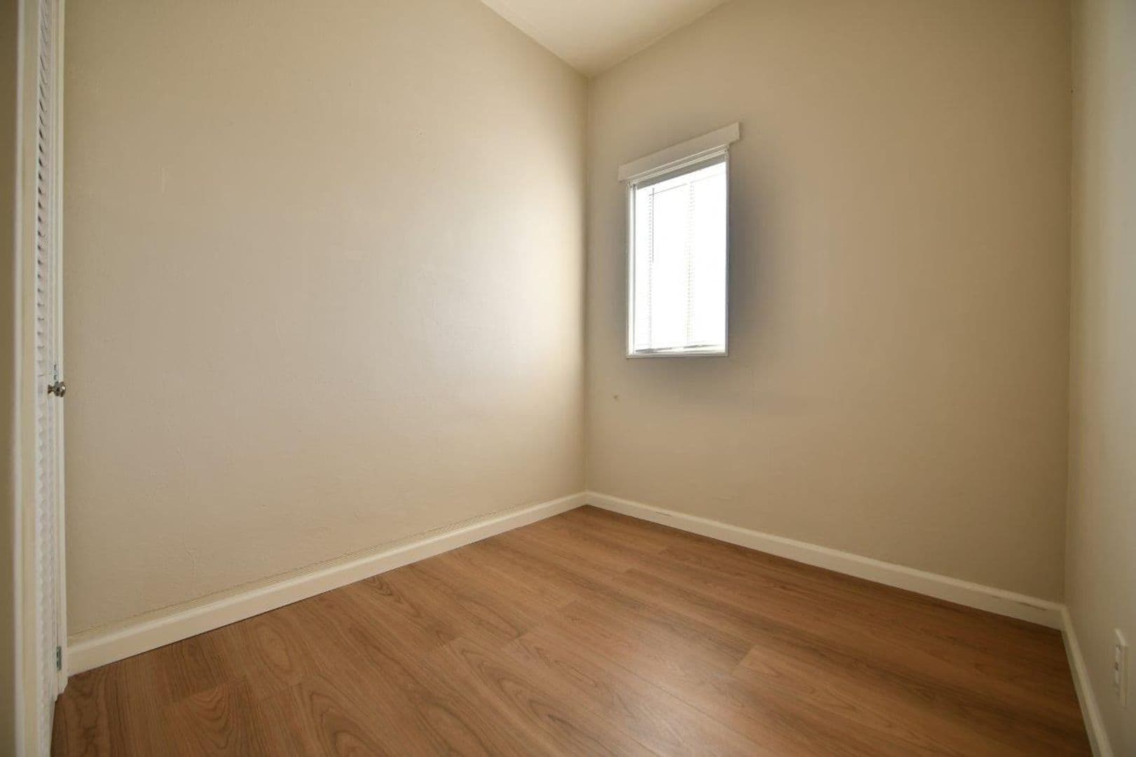 Martinez Apartment: 1131 Pine Street