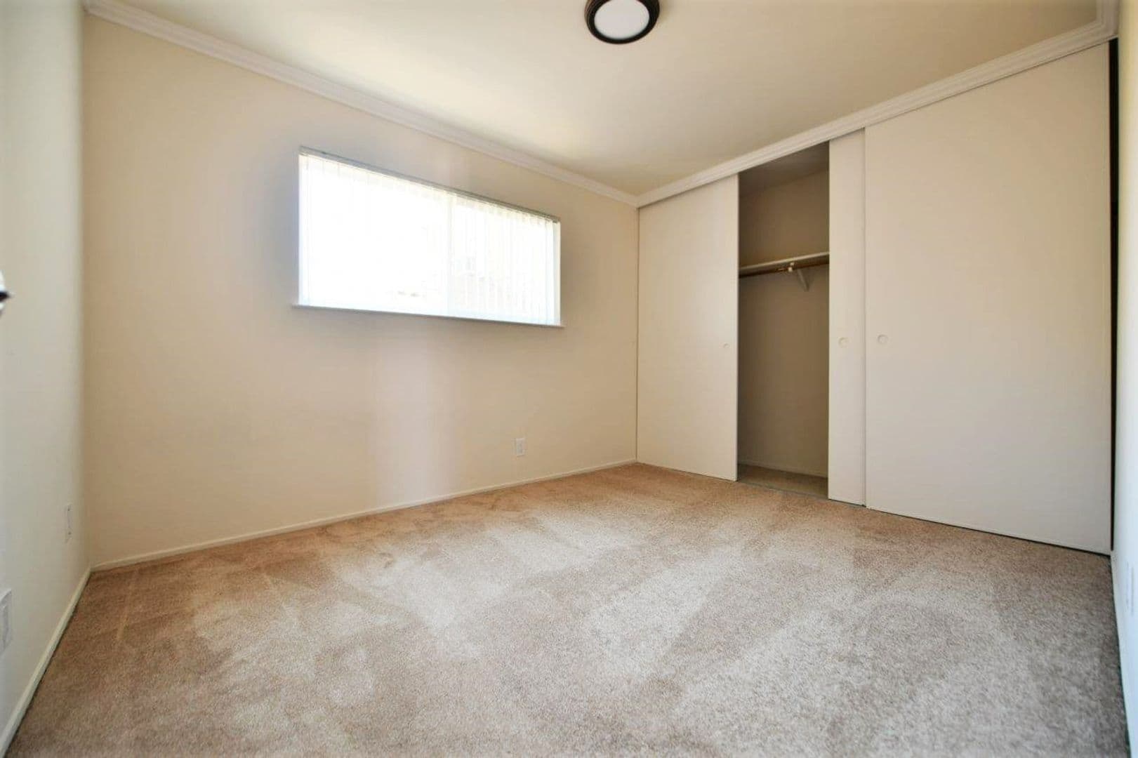 Oakland Apartment: 524 E. 17th Street