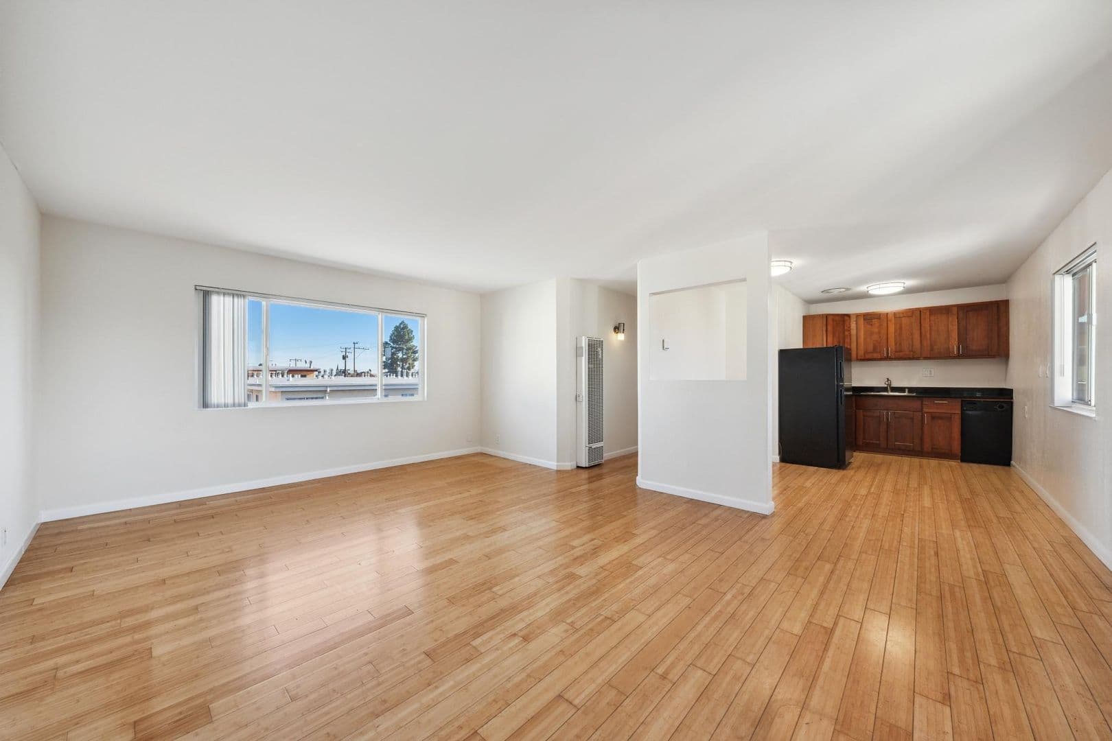 Oakland Apartment: 1738 4th Avenue