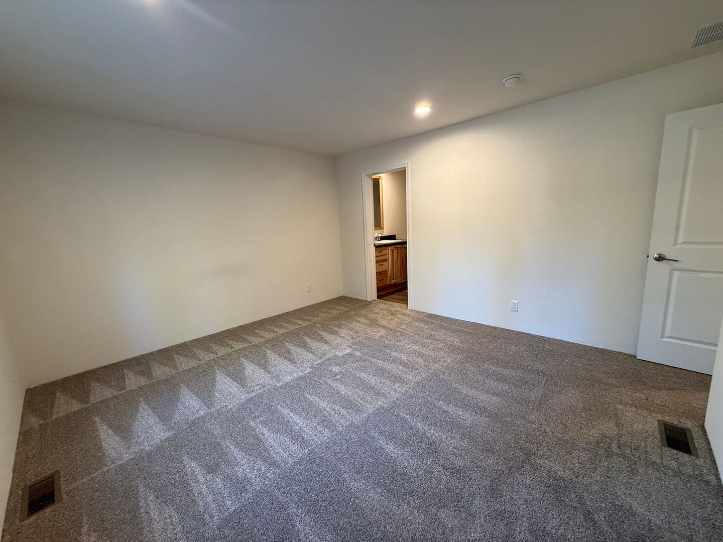 La Pine House: 53277 Big Timber Dr.